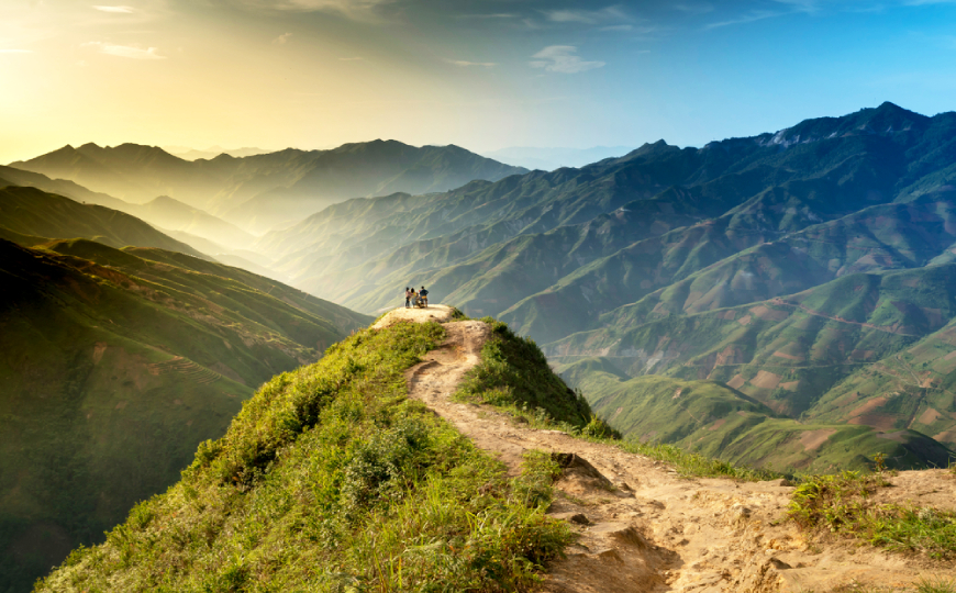 TOUR TREKKING A TA XUA VIETNAM TREKKING TOUR