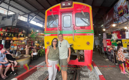 Mercato Ferroviario di Maeklong